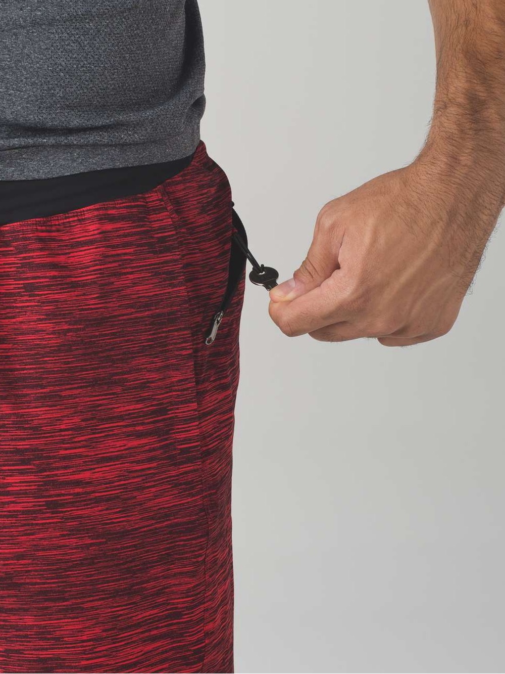 Lululemon Assert Short 9" Men’s Medium - Picture 2 of 5